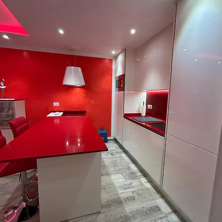 Ines Luxury Apartament *